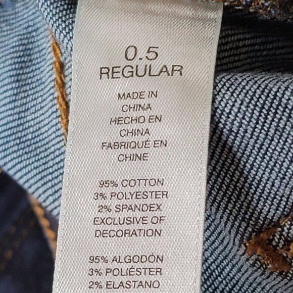 Chico's The Platinum Barely Boot Jeans. Size US 6/Chico's 0.5 - Picture 6 of 6